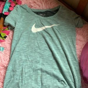 Green Nike tee-shirt